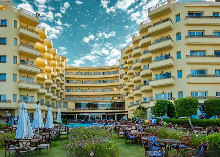 Magic Beach Hotel Hurghada